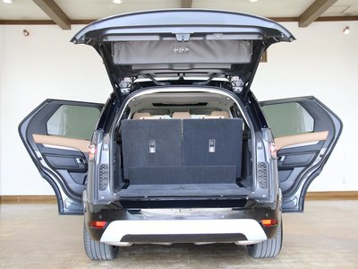 2025 LAND Rover DISCOVERY — фото 11