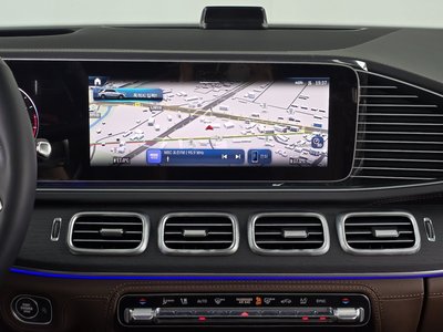 2026 Mercedes-BENZ GLE — миниатюра 14