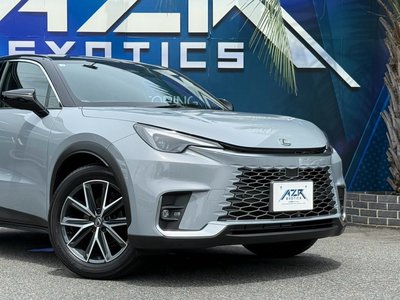 2025 Lexus LBX — миниатюра 26