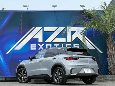 2025 Lexus LBX — миниатюра 3