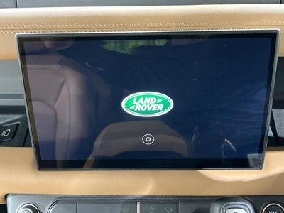 2025 LAND Rover DEFENDER thumbnail 41