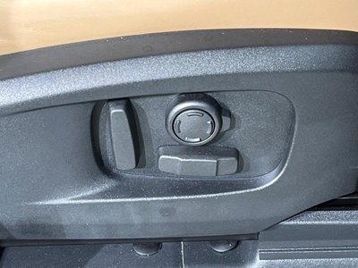 2025 LAND Rover DEFENDER thumbnail 62