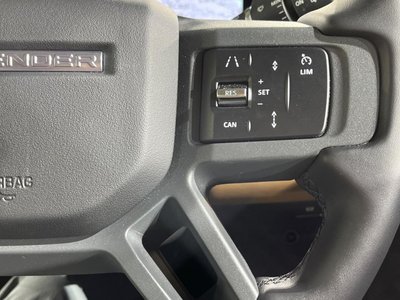 2025 LAND Rover DEFENDER photo 9