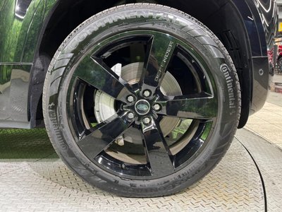 2025 LAND Rover DEFENDER photo 16