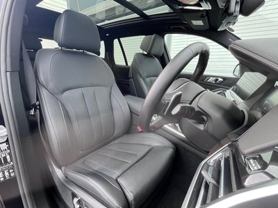 صورة 12 لـ 2022 BMW X5