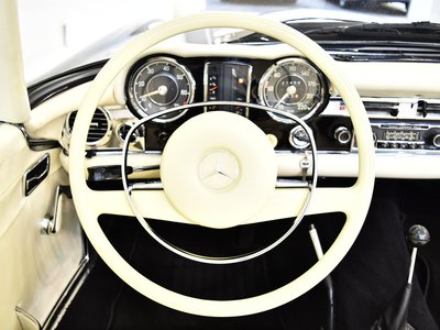 1969 Mercedes-BENZ SL 照片 15