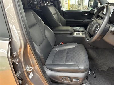 صورة 15 لـ 2024 Toyota LAND CRUISER 250