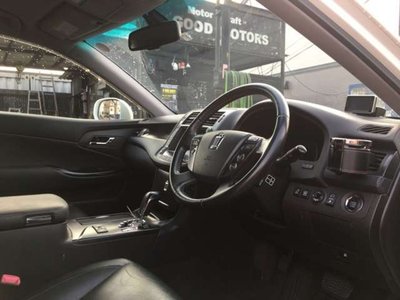 2009 Toyota CROWN ATHLETE 照片 12