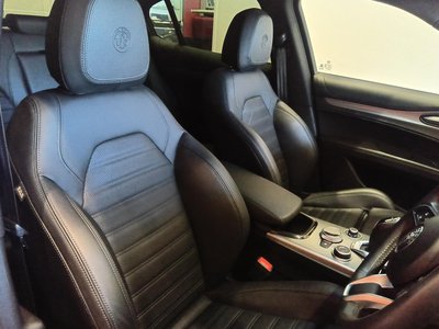 2023 ALFA Romeo STELVIO — миниатюра 22