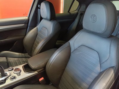 2023 ALFA Romeo STELVIO — миниатюра 24