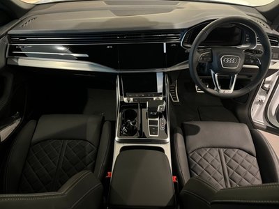 2026 AUDI Q8 photo 7