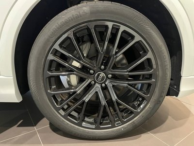 2026 AUDI Q8 photo 6