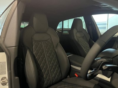 2026 AUDI Q8 photo 9