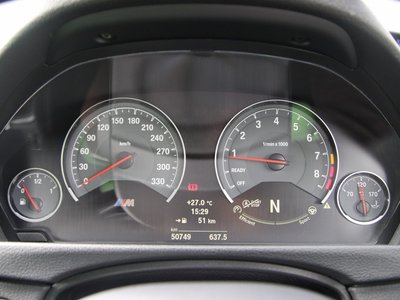 صورة 38 لـ 2014 BMW M3 SEDAN
