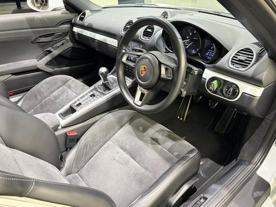 2020 Porsche 718 SPYDER — фото 17