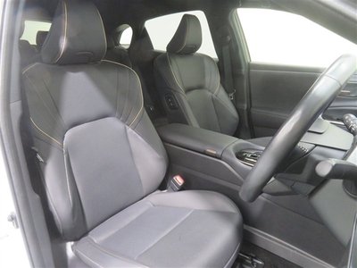 2024 Toyota CROWN SPORT photo 11