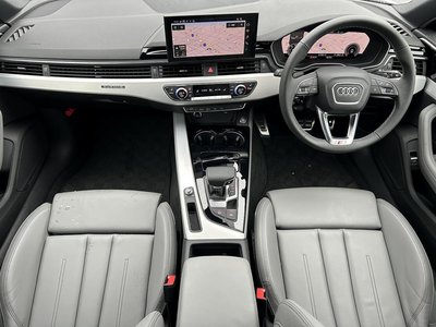 2024 AUDI A4 AVANT photo 2