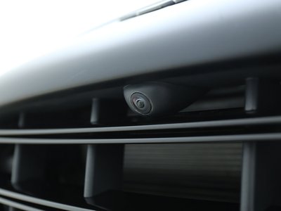 صورة 22 لـ 2024 Aston Martin DBX