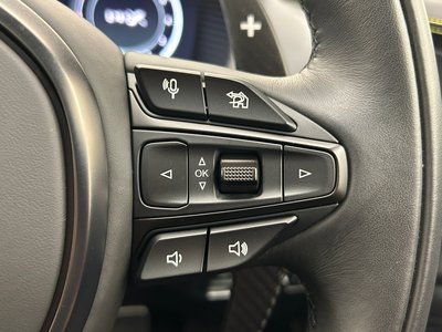 صورة 53 لـ 2024 Aston Martin DBX