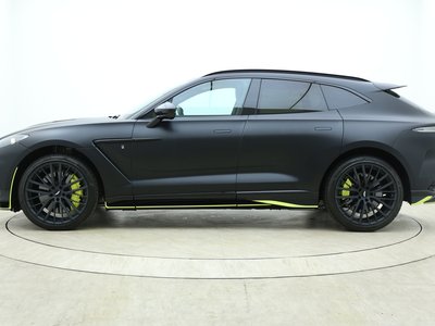 صورة 10 لـ 2024 Aston Martin DBX
