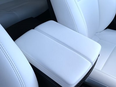 صورة 42 لـ 2018 Tesla MODEL S