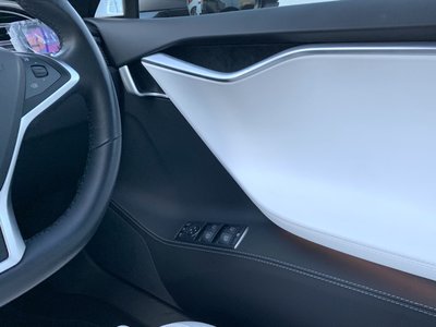 صورة 37 لـ 2018 Tesla MODEL S