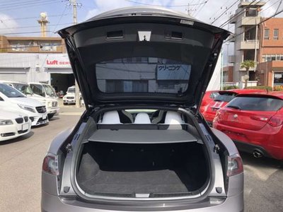 صورة 7 لـ 2018 Tesla MODEL S