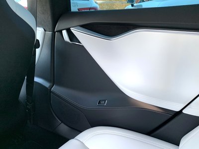 صورة 46 لـ 2018 Tesla MODEL S