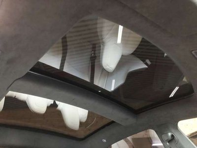 صورة 11 لـ 2018 Tesla MODEL S