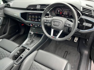 صورة 14 لـ 2023 AUDI RS Q3 SPORTBACK