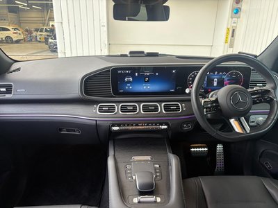 2024 Mercedes-BENZ GLE photo 2
