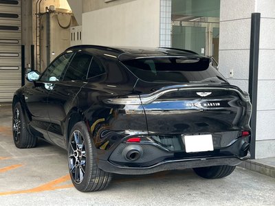 صورة 18 لـ 2021 Aston Martin DBX