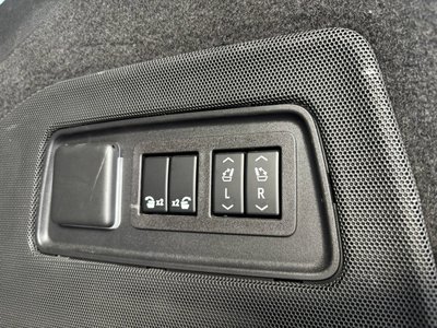 2023 Cadillac ESCALADE 缩略图 21