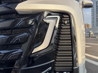 صورة 42 لـ 2025 Toyota VELLFIRE
