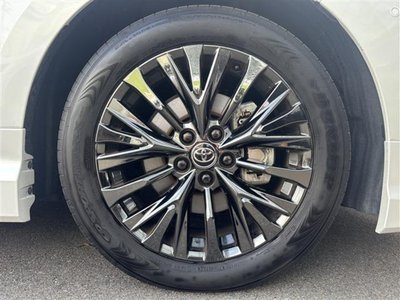 صورة 47 لـ 2025 Toyota VELLFIRE
