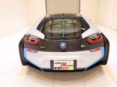 صورة 3 لـ 2015 BMW I8