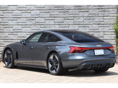 صورة 22 لـ 2021 AUDI RS E-TRON GT