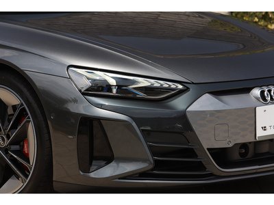 صورة 29 لـ 2021 AUDI RS E-TRON GT