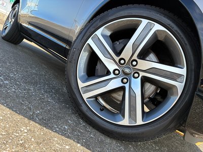 2025 LAND Rover DISCOVERY photo 4