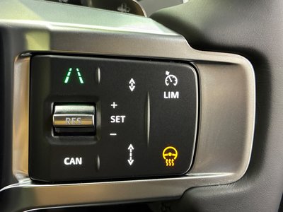 2025 LAND Rover DISCOVERY photo 10