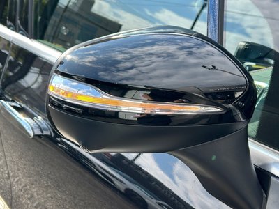 2024 Mercedes-BENZ EQE photo 9