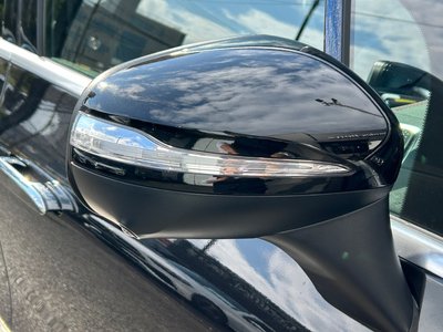 2024 Mercedes-BENZ EQE photo 10