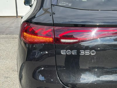 2024 Mercedes-BENZ EQE photo 11