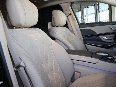 2018 Mercedes-BENZ S-CLASS MAYBACH photo 18
