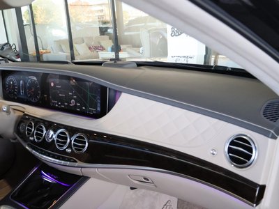 2018 Mercedes-BENZ S-CLASS MAYBACH photo 17
