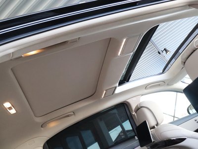 2018 Mercedes-BENZ S-CLASS MAYBACH photo 40