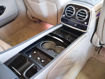 2018 Mercedes-BENZ S-CLASS MAYBACH photo 25
