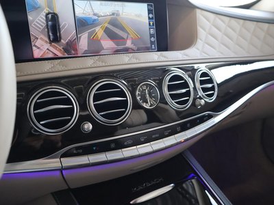 2018 Mercedes-BENZ S-CLASS MAYBACH photo 32