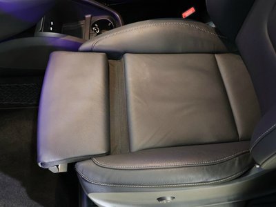 2024 Mercedes-BENZ V-CLASS — миниатюра 9