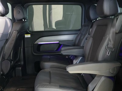 2024 Mercedes-BENZ V-CLASS — миниатюра 12